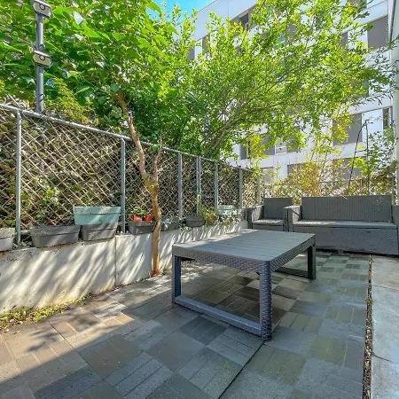 Homestay Comfortable In Near La Defense Arena And Paris With Very Good Wifi Nanterre