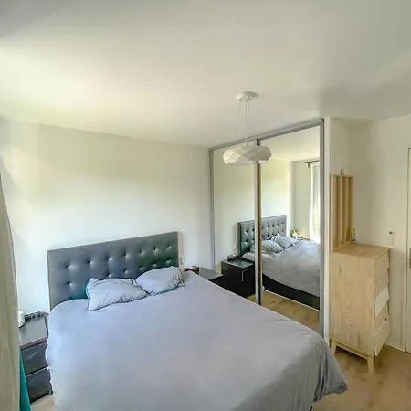 Comfortable In Near La Defense Arena And Paris With Very Good Wifi *