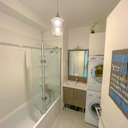 Comfortable In Near La Defense Arena And Paris With Very Good Wifi Nanterre